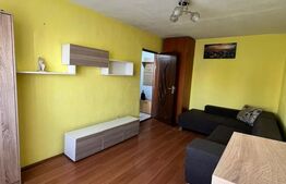 Apartament 2 camere, decomandat, etaj 2, zona Stefan Cel Mare