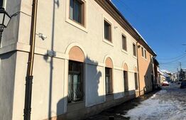 Investiție Premium: Bistro, Casă și Birouri în Centrul Istoric