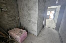 Casa semifinisata de vanzare - Jelna