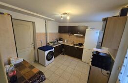 Casa D+P+E, pe Aleea Trifoiului, zona linistita!