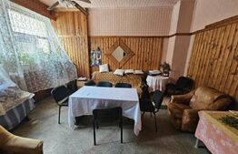 Spatiu Comercial + Apartament de vanzare Comuna Romuli