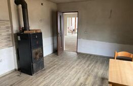 Casa P+E la rosu, teren de 71 ari, Salva