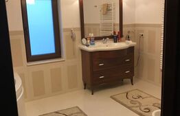 Casa individuala, 405 mp, zona Periferie 