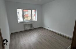 Apartament 2 camere, etaj 2 INTERMEDIAR luminos, renovat complet – Lama