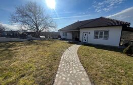 Tihnă, spațiu și bucuria de a trăi: O proprietate de excepție in sat Feleac