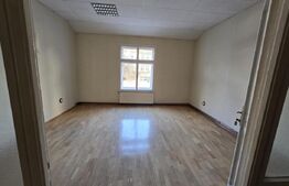 Spatiu în centru istoric al Bistriței