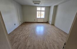 Spatiu în centru istoric al Bistriței