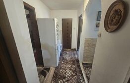 Apartament de vanzare 4 camere - Beclean