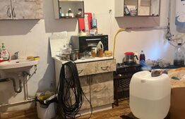 Teren de 908 mp cu 2 case, zona Kaufland Sud