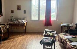 Teren de 908 mp cu 2 case, zona Kaufland Sud