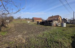 Casa cu teren 3.800 mp, cu 35 m front stradal, la 10 km de Bistrița, Monariu