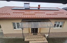 2 Case deosebite de vanzare - Zona Rebrisoara