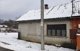 Casa cu teren de vanzare in Uriu 