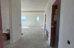 CASA CU 4 CAMERE CU PRIVELISTE PANORAMICA, ZONA LINISTITA 