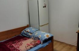 Apartament 2 camere, Calea Moldovei, etaj 3