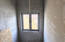 Casă de vânzare cu priveliste superba – proprietate ideală pentru două familii 