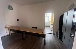 Casă Monument Istoric, Ultracentral Bistrița, 225 mp curte, 2 intrări