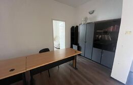 Casă Monument Istoric, Ultracentral Bistrița, 225 mp curte, 2 intrări