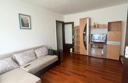 Apartament cu 3 camere, etaj 2, zona Lama