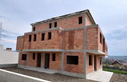 Case Premium Tip Duplex - Parter+ Etaj, 110 mp, 5 mp balcon – zona La Soare