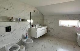 Casă individuala de vânzare, 5 camere, 214 mp, Bistrita
