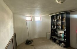Casă de vânzare, 5 camere, 300 mp + curte de 1000 mp, Bistrita