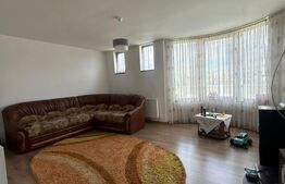 Casă de vânzare, 5 camere, 300 mp + curte de 1000 mp, Bistrita