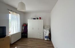 Casă de vânzare, 5 camere, 300 mp + curte de 1000 mp, Bistrita