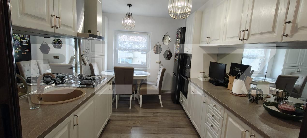 Apartament de vânzare 4 camere Central - 193370AV | BLITZ Bistriţa | Poza2