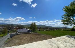 Casă parter | Livezile | Priveliște spre oraș | 125 mp utili | Teren 7 ari