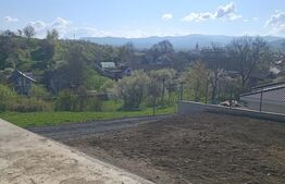 Casă parter | Livezile | Priveliște spre oraș | 125 mp utili | Teren 7 ari