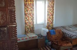 Casă cu 3 dormitoare și teren generos de 96 ari, aproape de Lacul Brăteni 