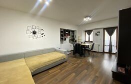 Apartament decomandat cu 3 camere, 2 balcoane, boxa, uscator. Etaj 3. BECLEAN