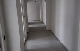 Apartament de vanzare, semifinisat, situat în orașul Năsăud