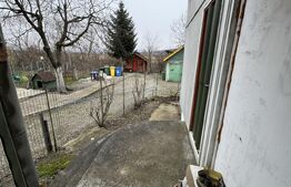 Casă de vânzare în Unirea, la strada principală, 180 mp