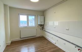 Apartament 4 camere, complet renovat – 2 băi, 2 balcoane, lift, zona Big