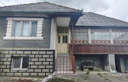 Casă la 18 km de Bistrița  – Proprietate cu potențial, pe Strada Principala