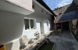 Apartament la curte zona ULTRACENTRALA