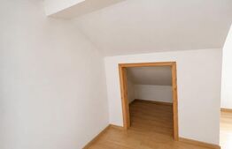 Apartament 3 camere, 77.8 mp, zona Calea Moldovei