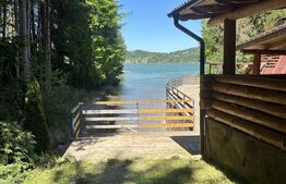 Cabana premium de vanzare Colibita, pe malul lacului