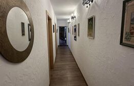 Cabana premium de vanzare Colibita, pe malul lacului