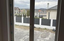 Casă modernă pe un singur nivel de vânzare – Strada Aerodromului, Bistrița