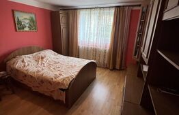Casa pe 3 nivele si 13 arii teren 