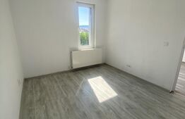Apartament de vânzare, 2 camere, etaj intermediar, zona Decebal