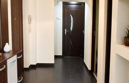 Apartament cu 3 camere de închiriat, zonă excelentă, aproape de școli și magazin
