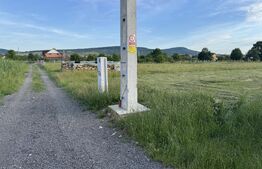 1600 mp de teren intravilan, situat într-o zonă liniștită 