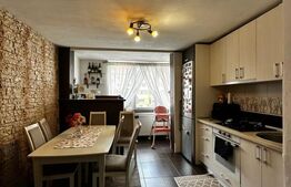 Apartament complet renovat, mobilat și utilat – etaj 1, zona Sfânta Ana