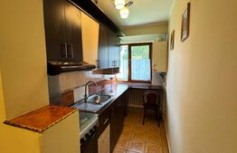 Vand apartament cu doua camere, la etajul 1, in zona Lama