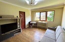 Vand apartament cu doua camere, la etajul 1, in zona Lama