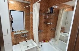 Apartament de vânzare, cu 2 camere, 35 mp, etaj 4/4, zona Decebal 